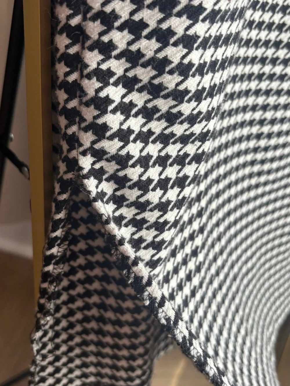 Lauren Ralph Lauren Black & Houndstooth Long-Sleeve Dress - Picture 2 of 4